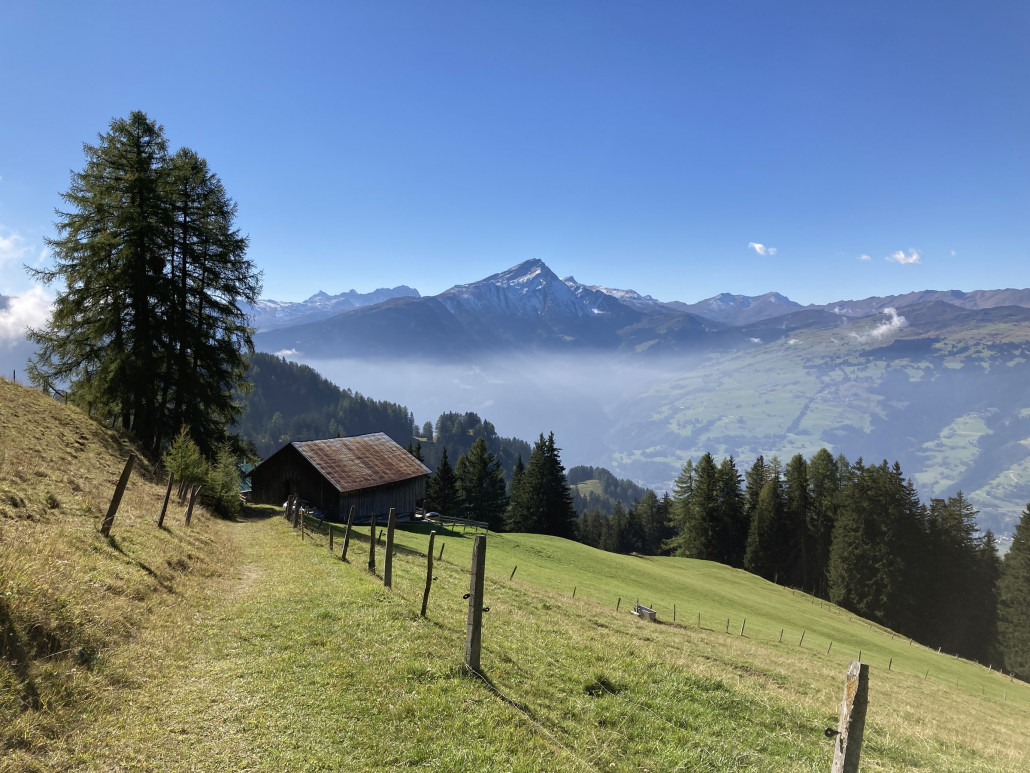 An dieser Stelle wäre ich besser gerade aus gefahren. Stattdessen bog ich nach rechts hinten ab und...