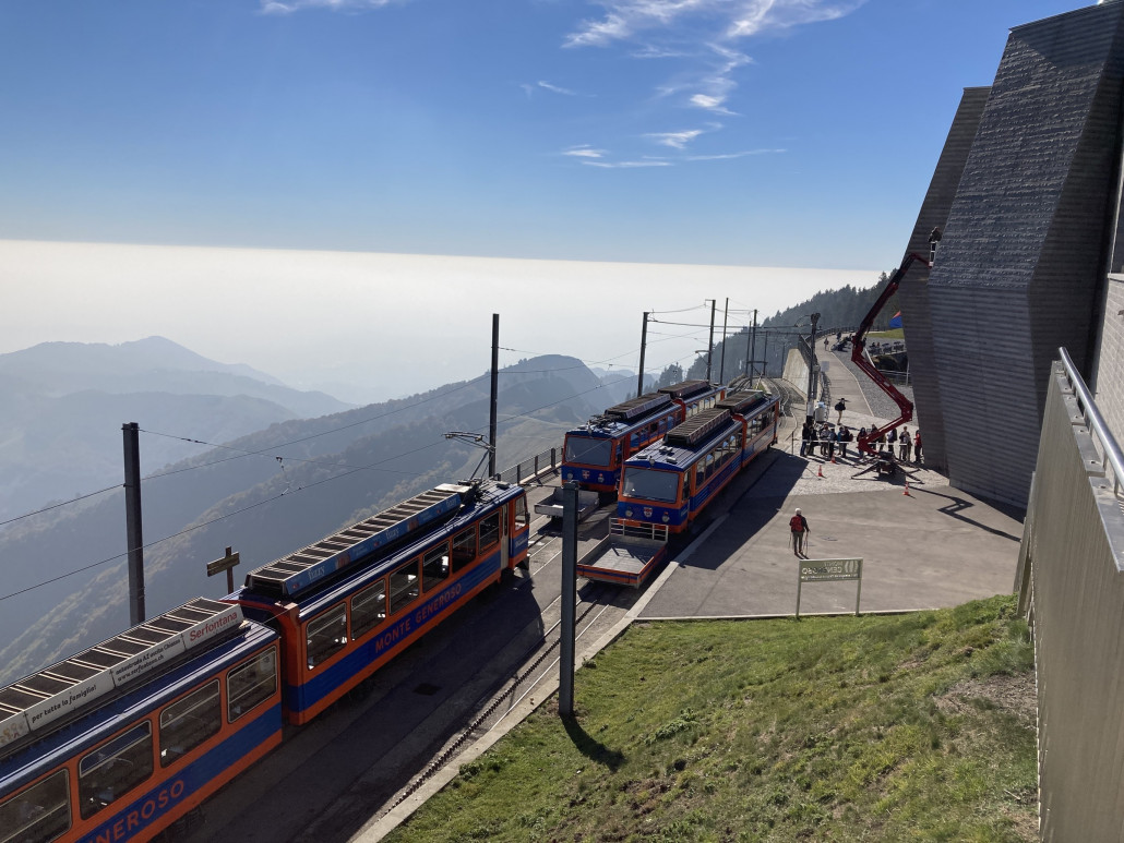 Triebwagen der Monte Generoso Bahn