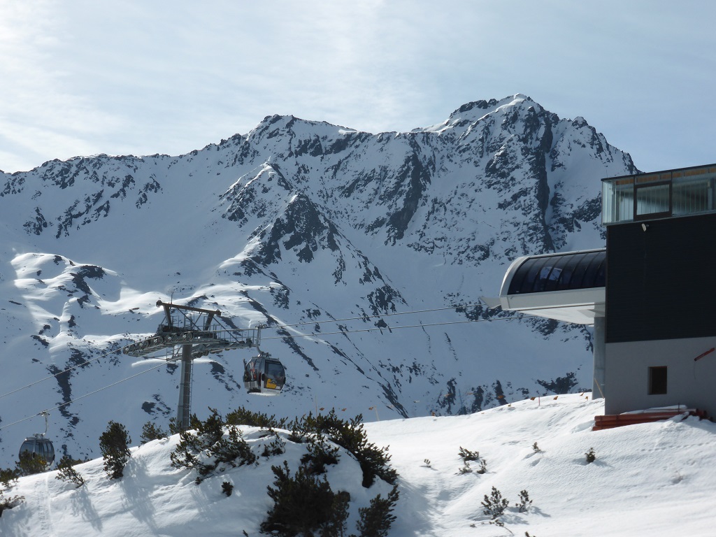 Einfahrt der Alpkogelbahn
