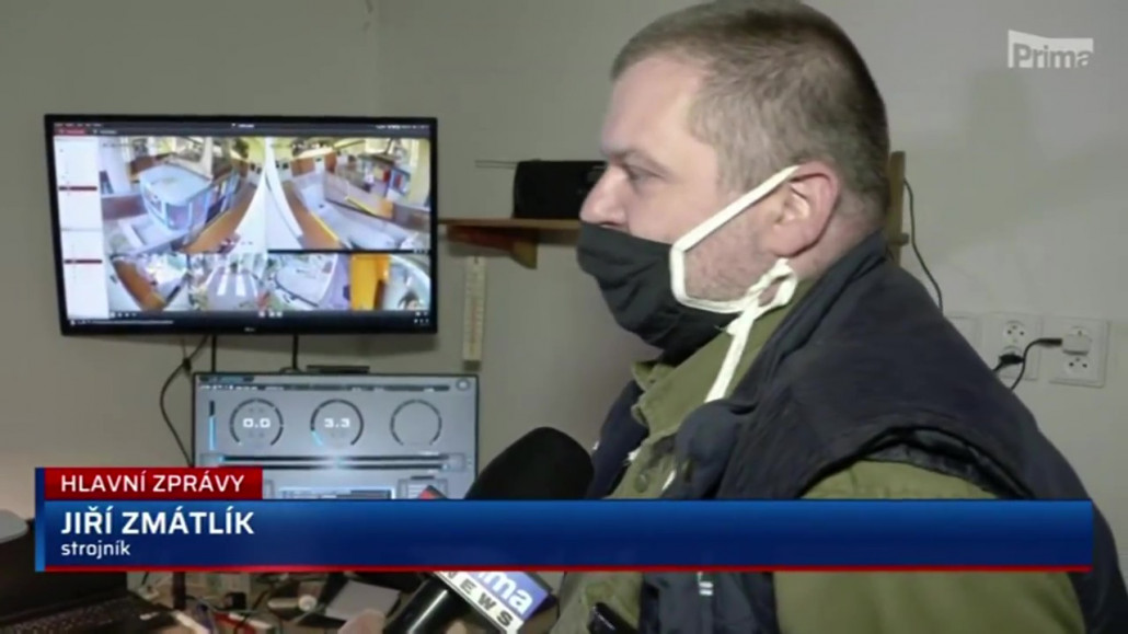 Kommandoraum, aktuelle Steuerung: Display Steuerung sowie Display CCTV.