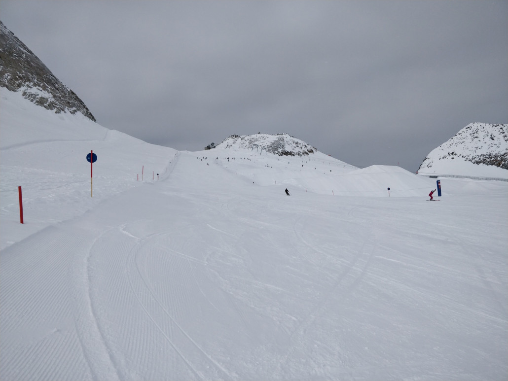 Am Olperer dagegen schön griffige Pisten, nervig nur die Flachstücken unten