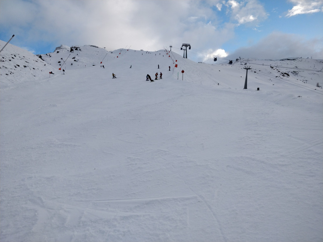 Auf dem Weg zur Sommerbergalm, die 2 a ist übrigens auch offen, wie ich im Sessel bemerkt habe.