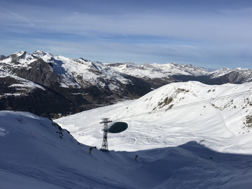 Der Steilhang auf der Jakobshorn-Nord-Piste ist etwas eisig, danach aber supergut