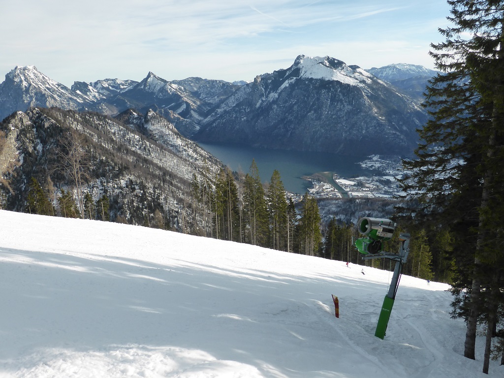 der Traunsee mit der einmündenden Traun