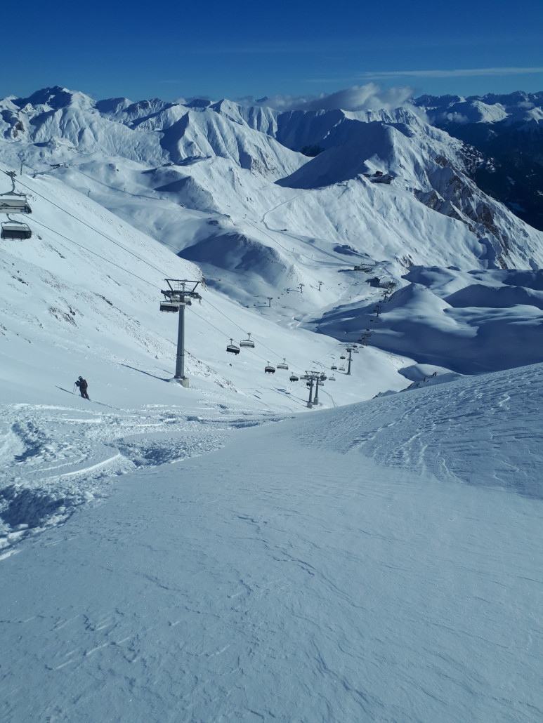 Perfektes Powder offpiste an der Greitdpitze