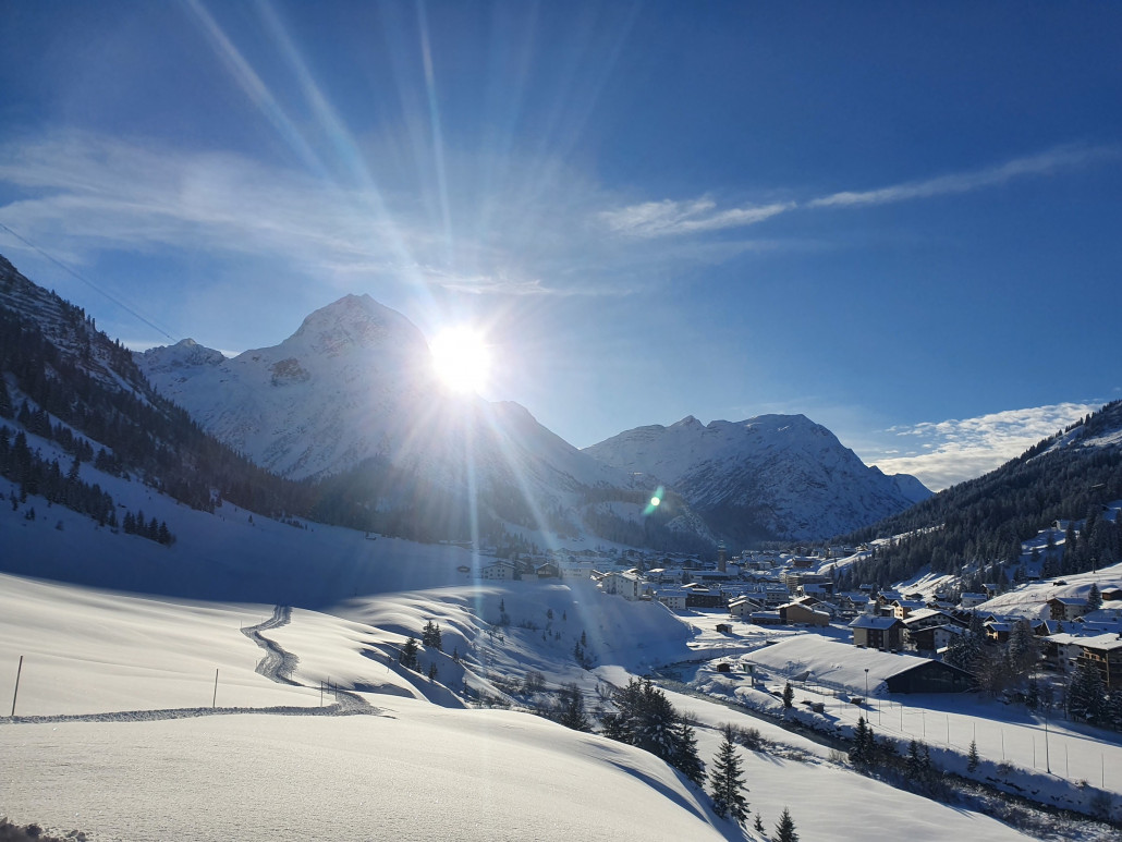 Lech Zürs Anfang Dezember 3 - LZTG - by - Markus Hahn (7).jpg