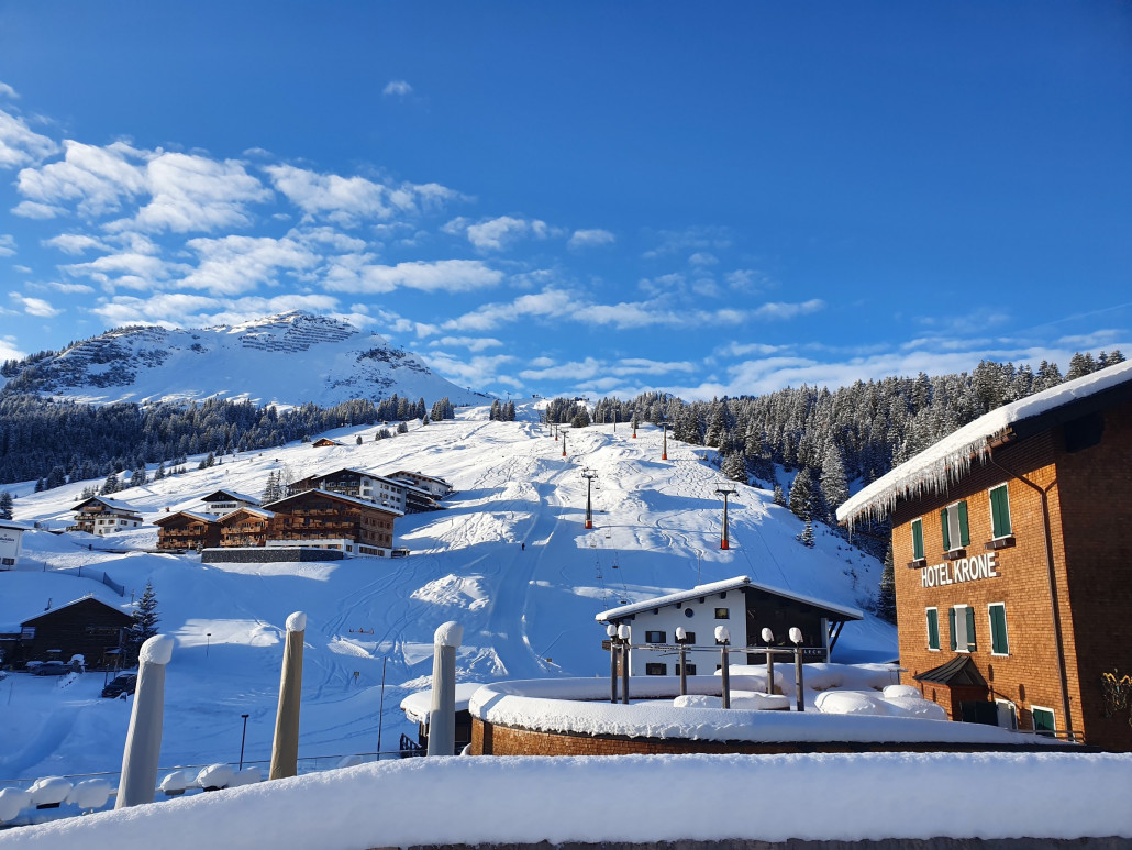 Lech Zürs Anfang Dezember 3 - LZTG - by - Markus Hahn (14).jpg