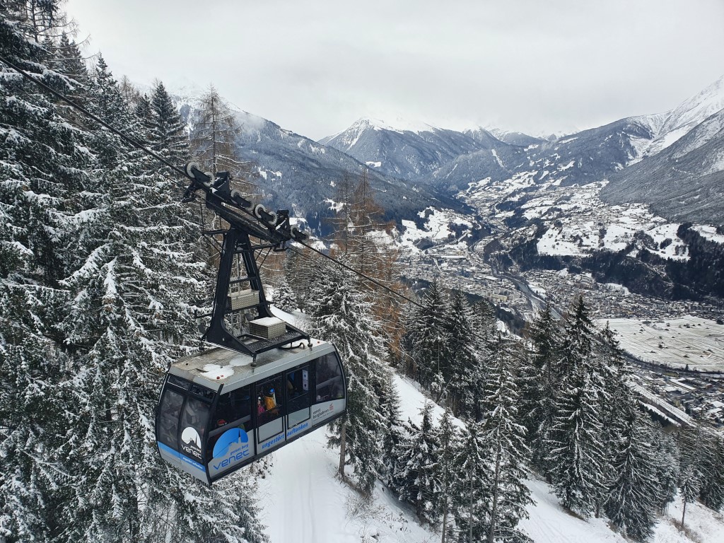 Venet_21_by_Markus_Hahn (7).jpg