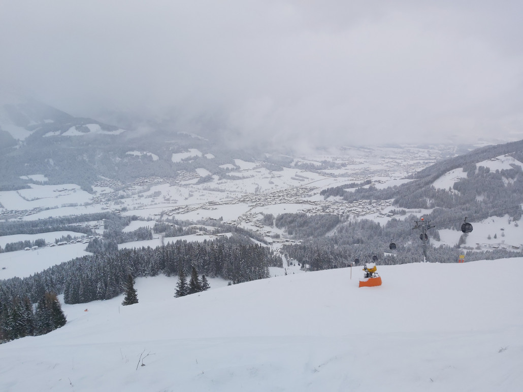 Die Runde schließt sich wieder und wir bestreiten die letzte Abfahrt nach Scheffau.