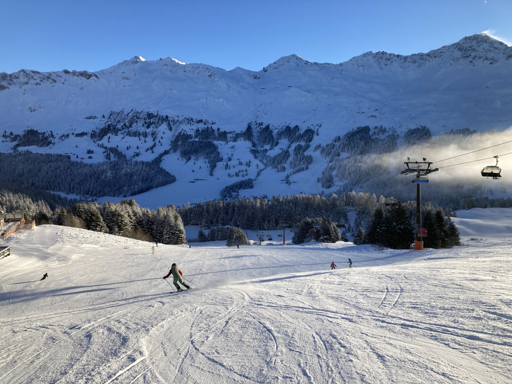 Im Bereich Stätz. Interessanterweise war dieser Abschnitt (Restaurant Alp Stätz bis zu den Sesselbahnen) tipptopp. Weder Buckel, noch übertrieben viele Leute, noch eisige Stellen. Auch gestern, bei Neuschnee, war dieses Pistenstück äusserst eben. Komisch...