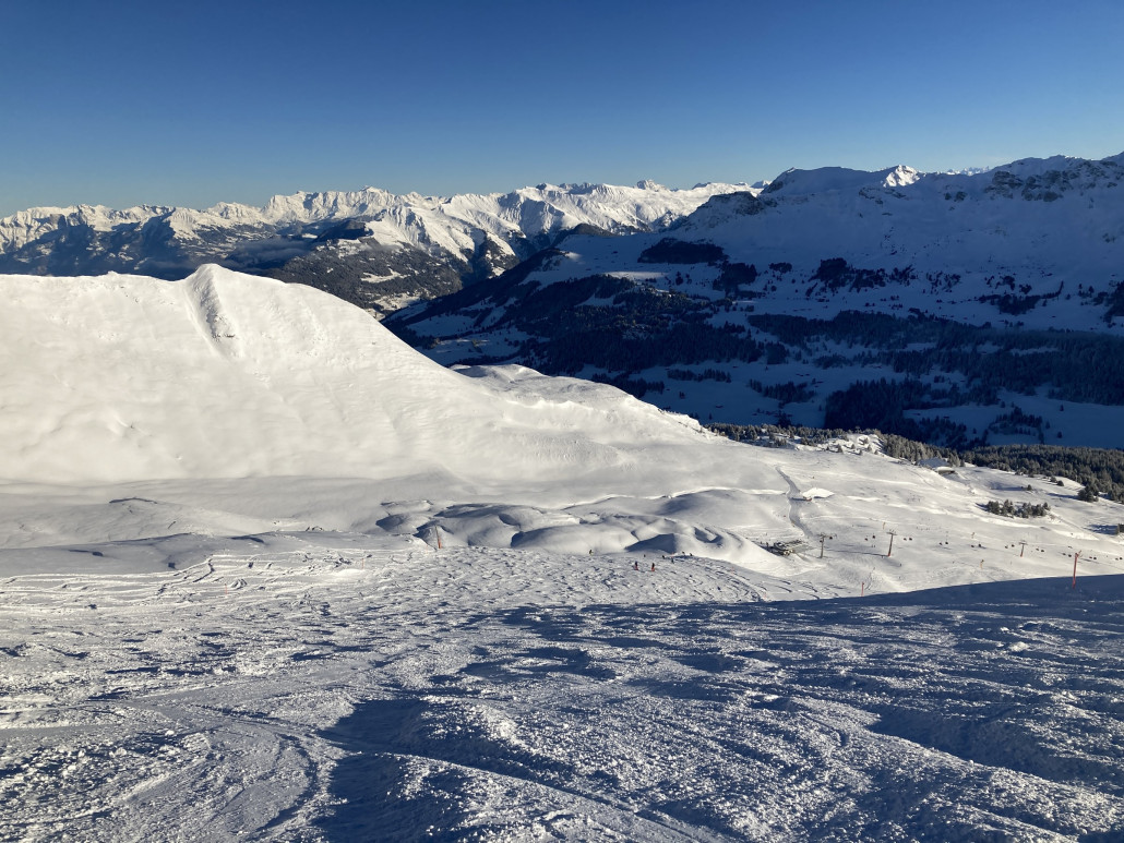Die Rote 70 am Stätzerhorn wurde hingegen bereits intensiv beansprucht und war mässig spassig, sodass wir es bei einer Fahrt liessen.