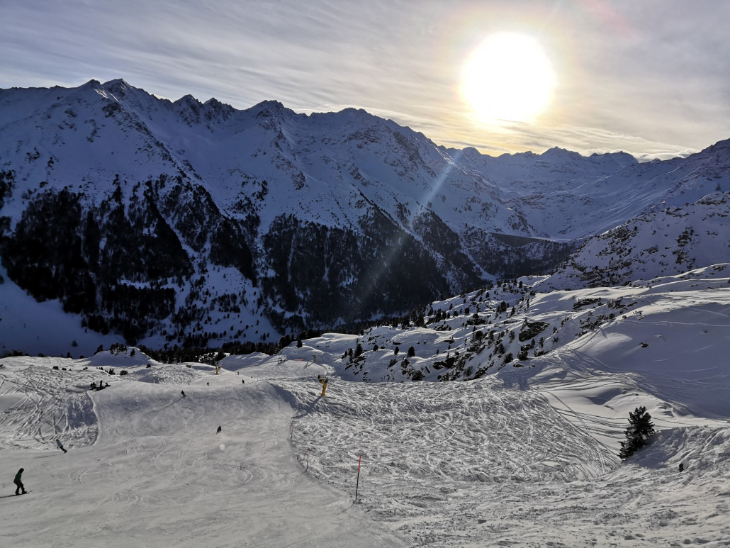Vom Plan du Fou nach Siviez: Tolle Piste und morgens rasch an der Sonne