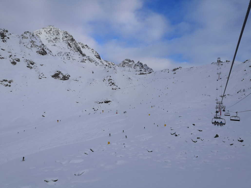 Um halb vier Uhr wollen alle ins Tal.