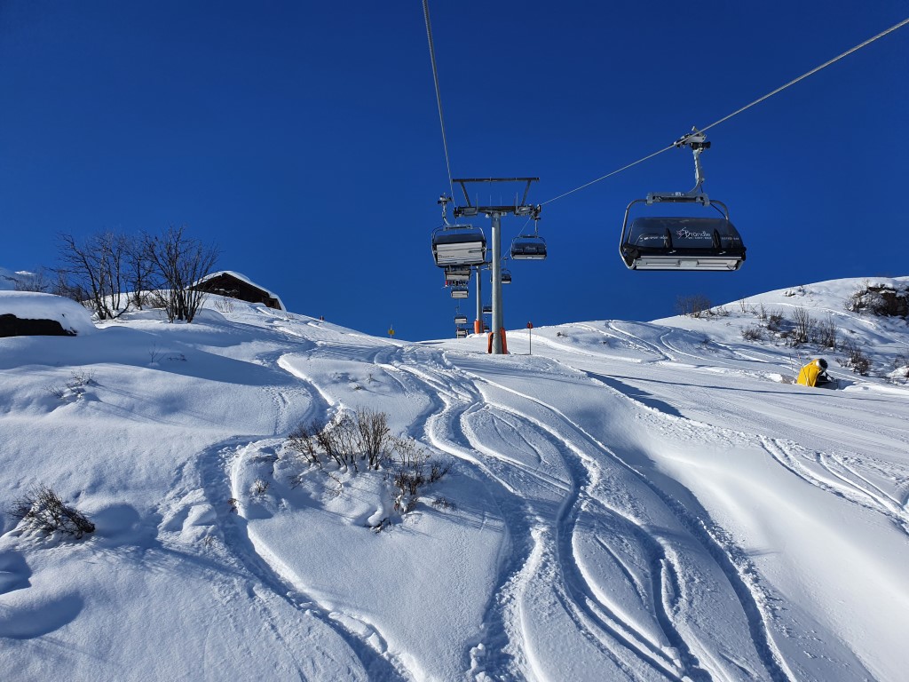 Skiopening_Dez21_by_Markus_Hahn (33).jpg