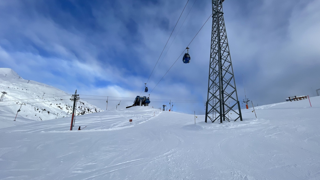 Erstaunlich viele Liftkreuzungen. Wirkt teilweise historisch gewachsen…
