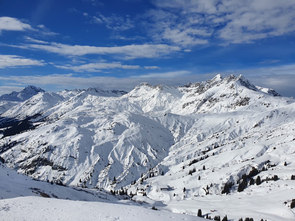 Skiopening_Dez21_by_Markus_Hahn (69).jpg