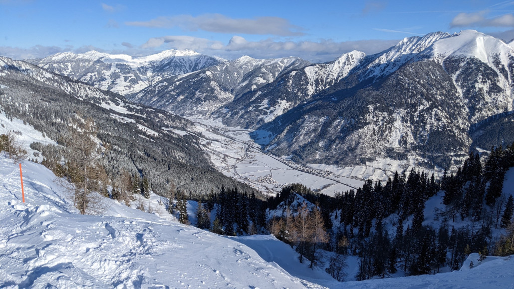 Reichlich Schnee bis ins Tal
