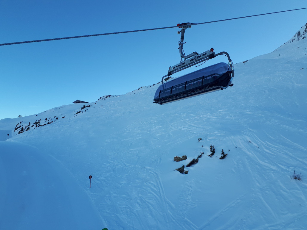 Blick zur alten Bergstation