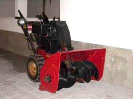 tigerfishli's 2. Schneeräummaschine,
<br />
<br />Ich hasse Schnee!!!!!! (bei mir daheim ;-) )