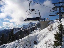 Brauneck 06 Ahorn Bergstation aufm Brauneck.jpg