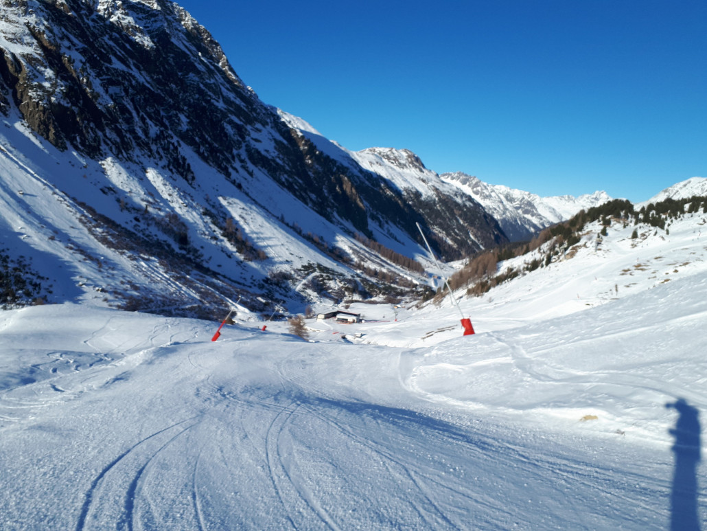 Gesperrter linker Teil der drei Varianten unten