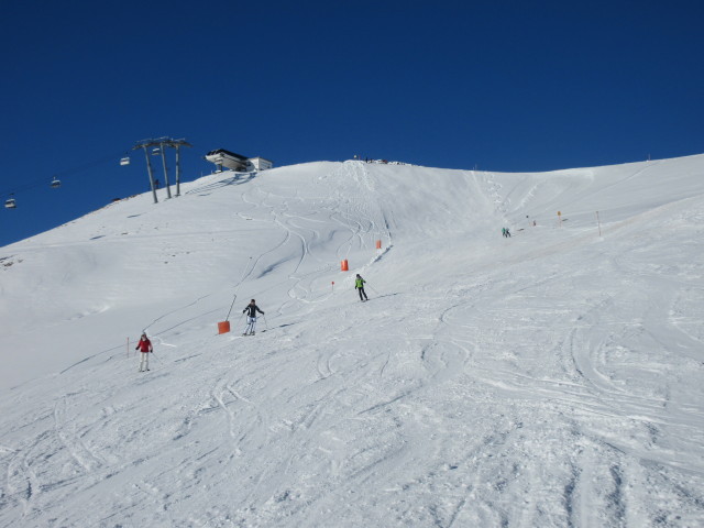 Lawens-Direkt, links im Hintergrund die Bergstation des 6-CLD-B Lawens (2.374 m)