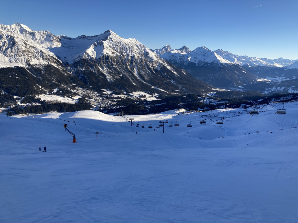 60a. Trotz des hohen Andrangs in erstaunlich gutem Zustand.