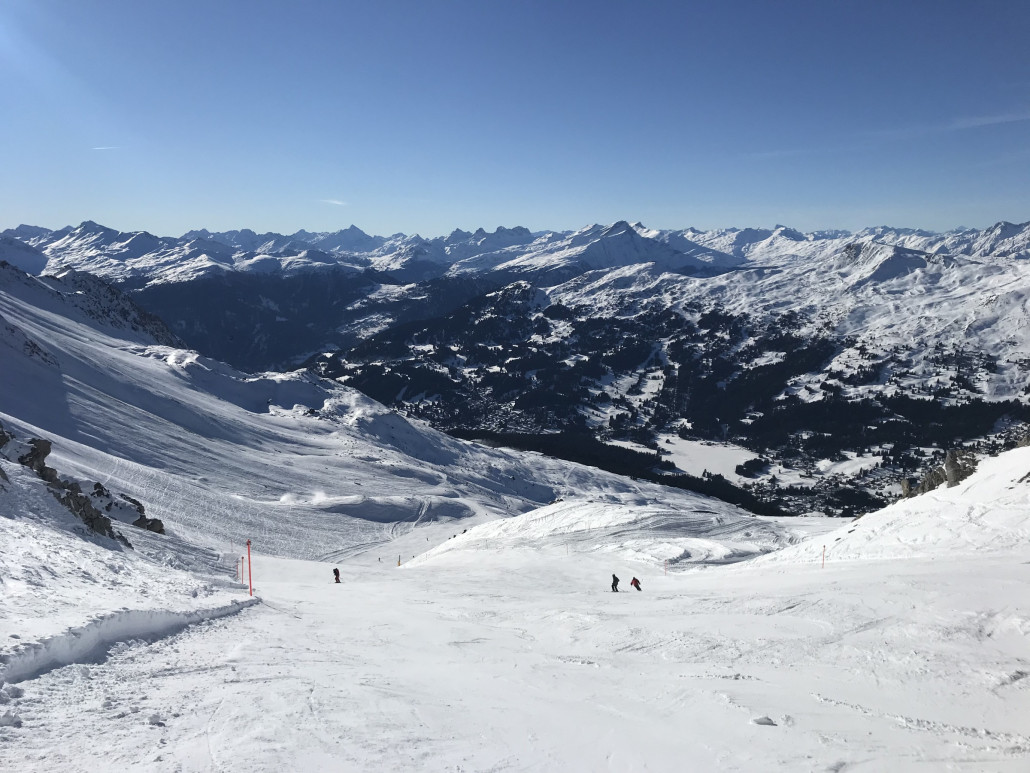 Der obere Teil der Weisshornmulde ist heute super. Weiter unten dann kaputtbeschneit