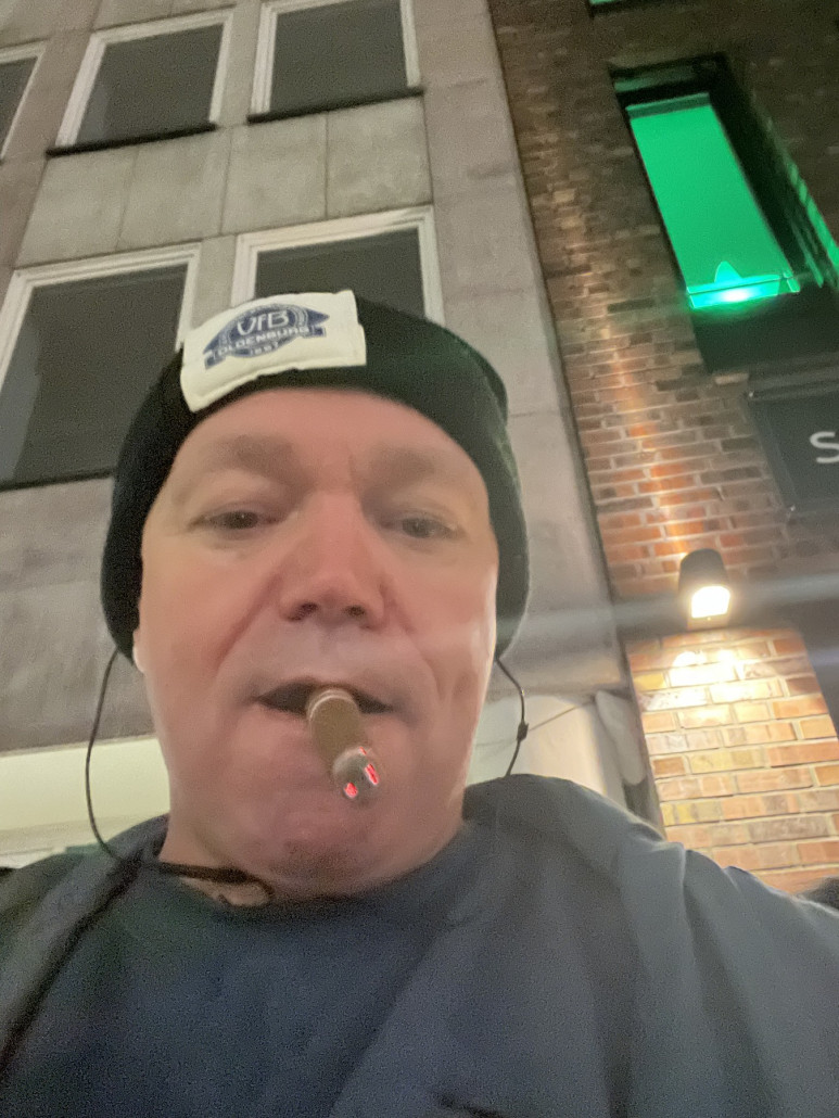 Noch ne Zigarre vor dem Flug