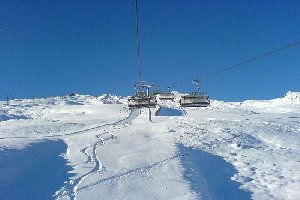 Silvrettanova. 6er Sessel Madrisella. Rote Piste geöffnet.