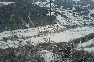 Hochjoch. Blick ins Tal. Es waren alle Pisten an der 8er Seebliga geöffnet sowie Talabfahrt bis Mittelstation.