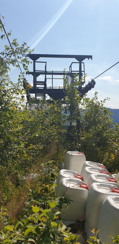 Bergstation....man sieht nicht mehr hinunter.jpg