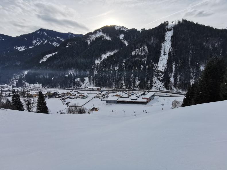 15. Talstation ZellamSeeXpress..jpg