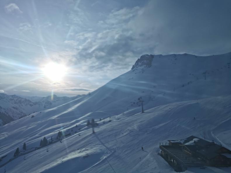 31. Bereits im Reckmoos Süd. Auch die Piste an der Tirol S war gut zu fahren. Gar nicht so eisig, wie befürchtet. Evtl. hat man auch hier mit der Fräße gearbeitet..jpg