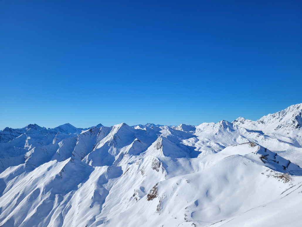 Angekommen am Pezid nach 5 Minuten Wartezeit dort