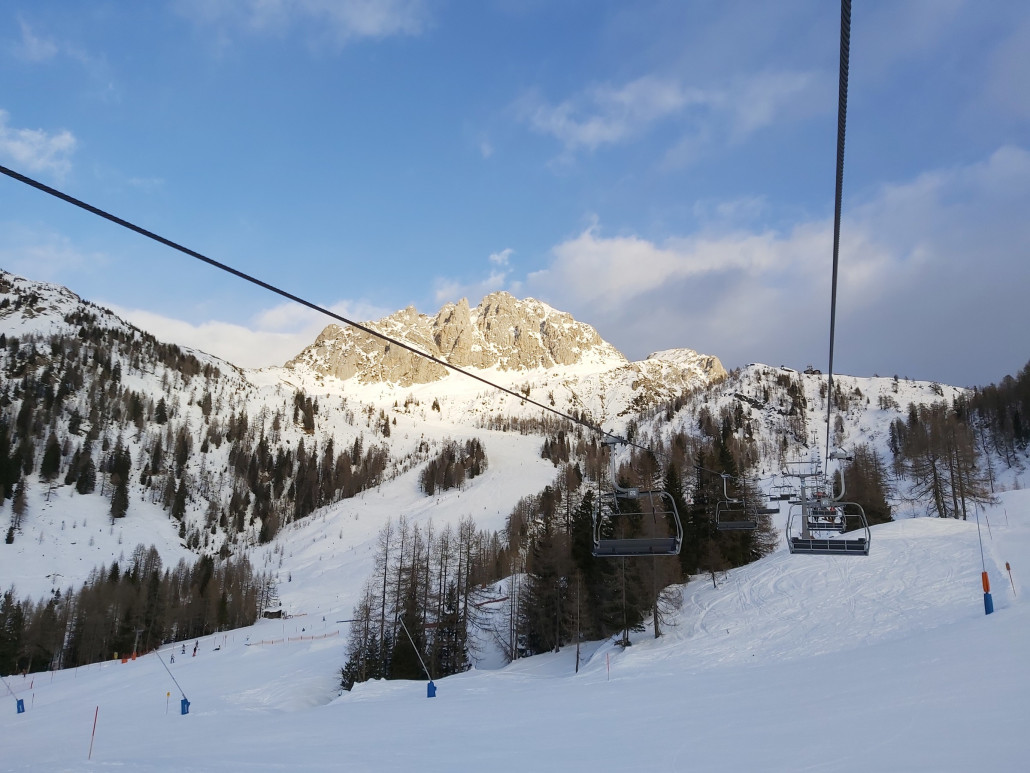 Es hilft nichts, die Gartnerkofelbahn musste noch ein sechstes Mal gefahren werden. Nicht nur die Sonne schien hier öfter als im Rest des Gebietes.