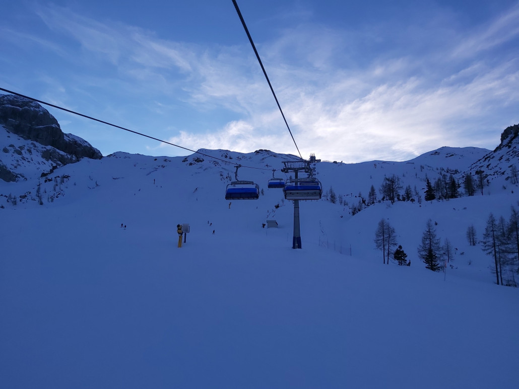 An der Rudnigsattelbahn kein Vergleich zum Vormittag. Große Haufen oder Hart/Eisig im Steilen.