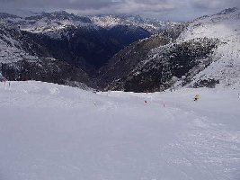 Die Neu beschneite Talabfahrt