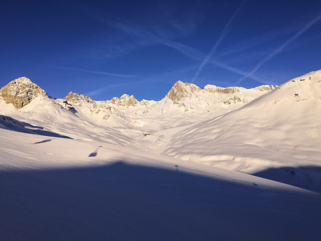 08:45 Uhr - in der Plateau Nair Bahn. Die Piste sind wir heute gar nie gefahren, habe ich beim Schreiben diesen Zeilen festgestellt.