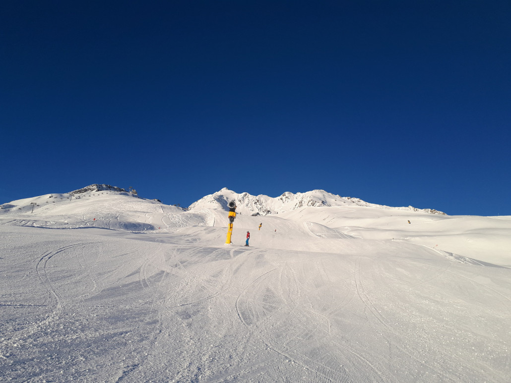 Langegg Abfahrt oben perfekt, unten dann sehr hart und knollig