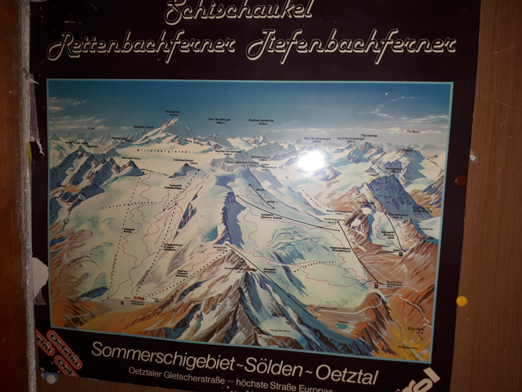 Alter Pistenplan der in der Unterkunft hängt