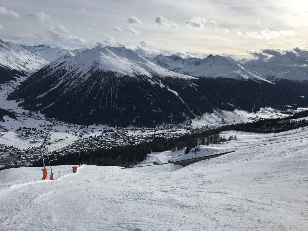 Die Talabfahrt nach Davos war zerfahren, haufig und mit schwerem Sulz