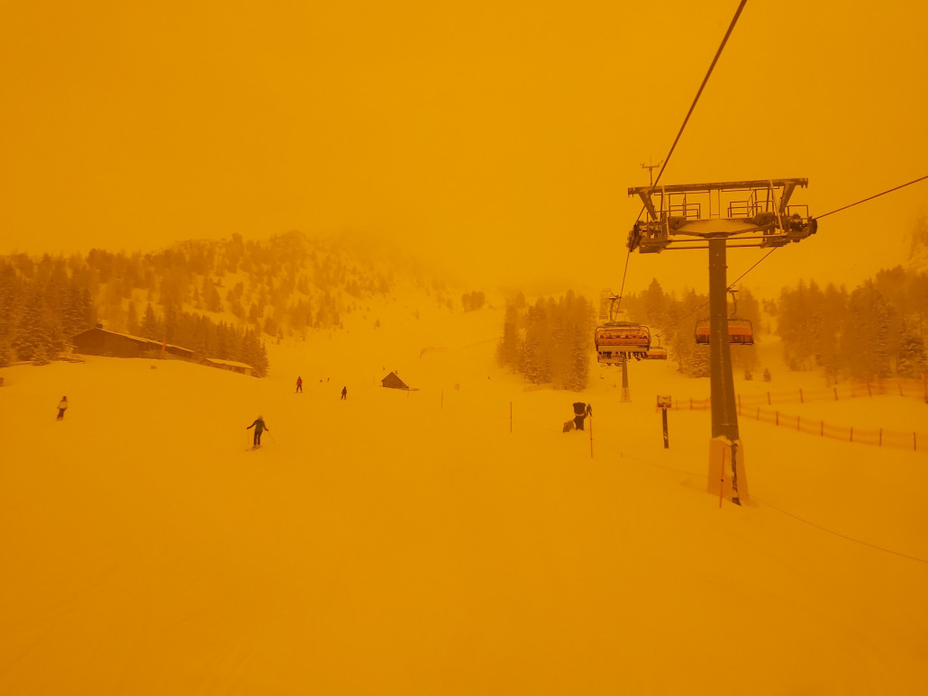 Gleich mal die Almbahn zum Aufwärmen, dann geht es rüber.