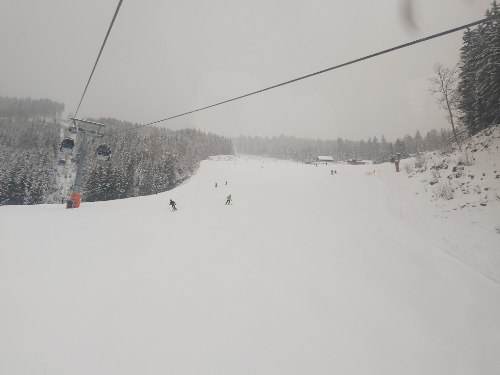 Ist noch ok, aber ist schon überall etwas Hügelig und die Sicht ist auch so naja.