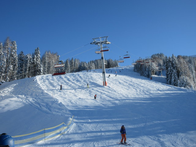 Bärnbissabfahrt, darüber der 6-CLD Bärnbiss