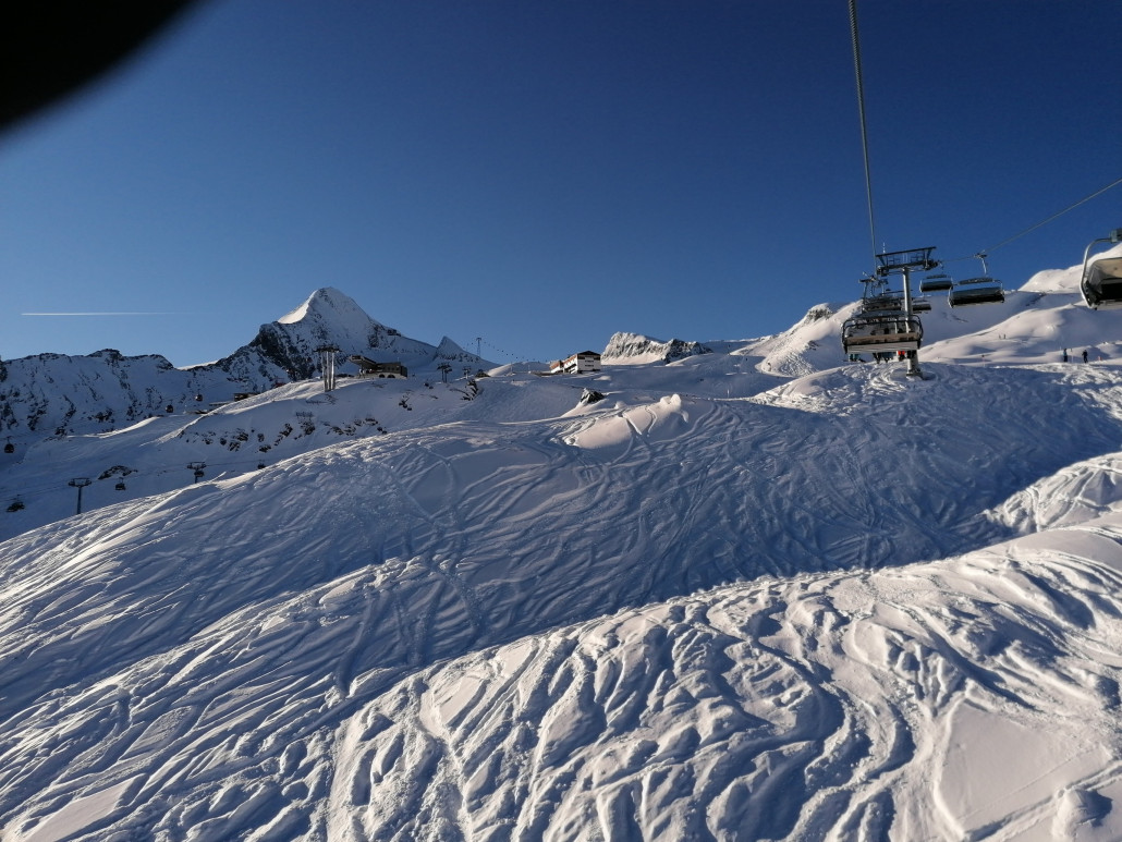 Ausblick vom Kristallexpress. Einfach Traumhaft und kaum befahrene Piste.