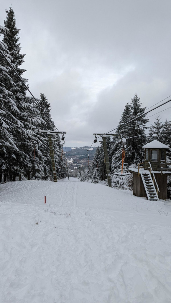 Die SL stehen leider noch still.