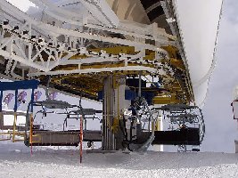 Die Mechanik im Vordergrund. Bergstation 4KSB Curnius. BJ 1987