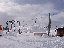 Talstation mit Höhenverstellbarem Einstieg
