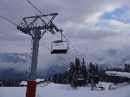 Unter dem Nebel Richtung Curnius